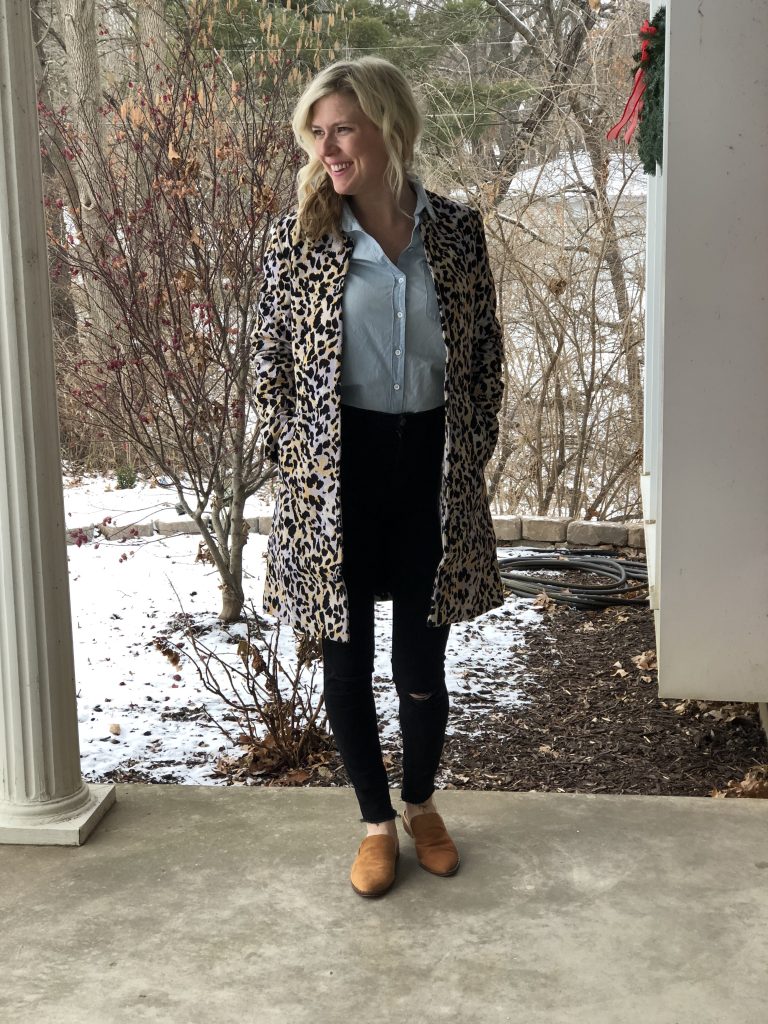 Noord West Classificatie Voorkeursbehandeling 3 Cute Ways to Style a Leopard Coat | Fashion - Emmy Lou Styles