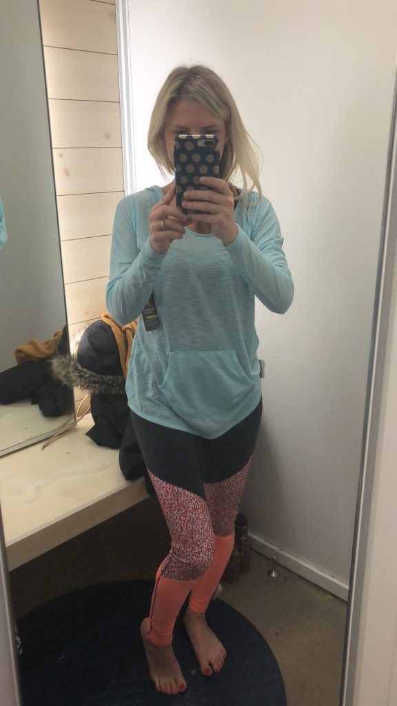 old navy try on session  | Old Navy Favorites featured by top US fashion blogger, Emmy Lou Styles