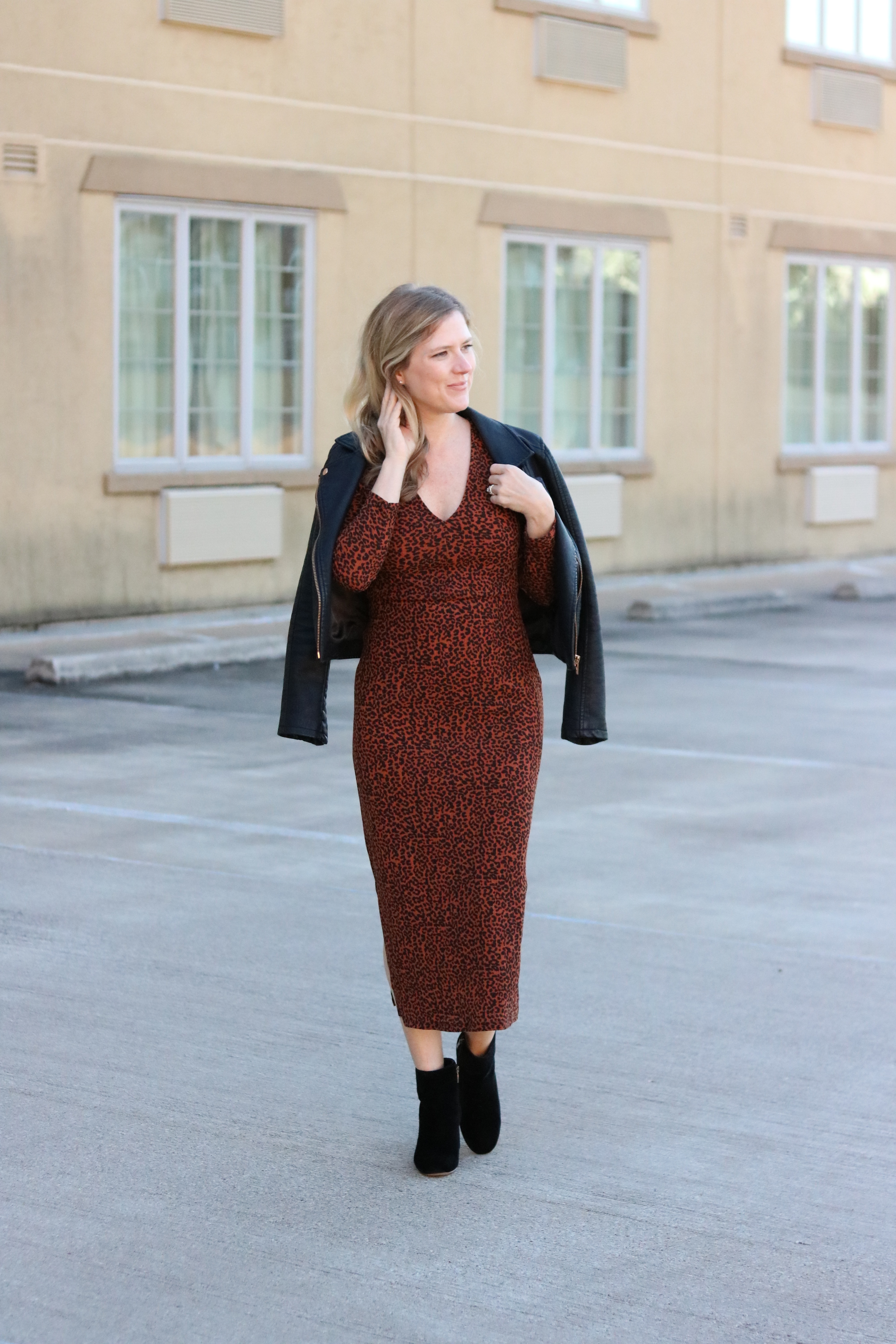 bershka leopard print dress
