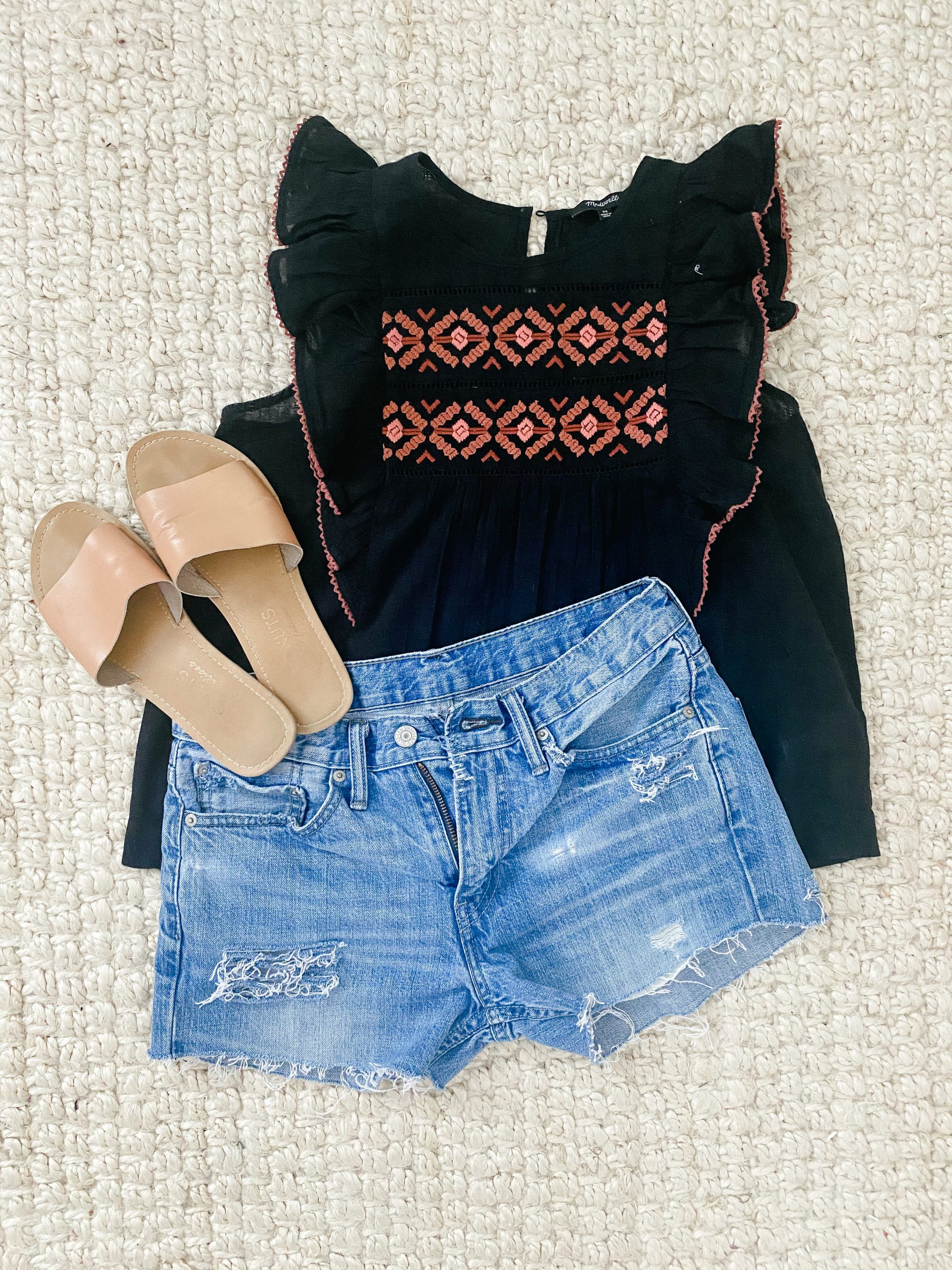 How to make cutoff jean shorts Emmy Lou Styles